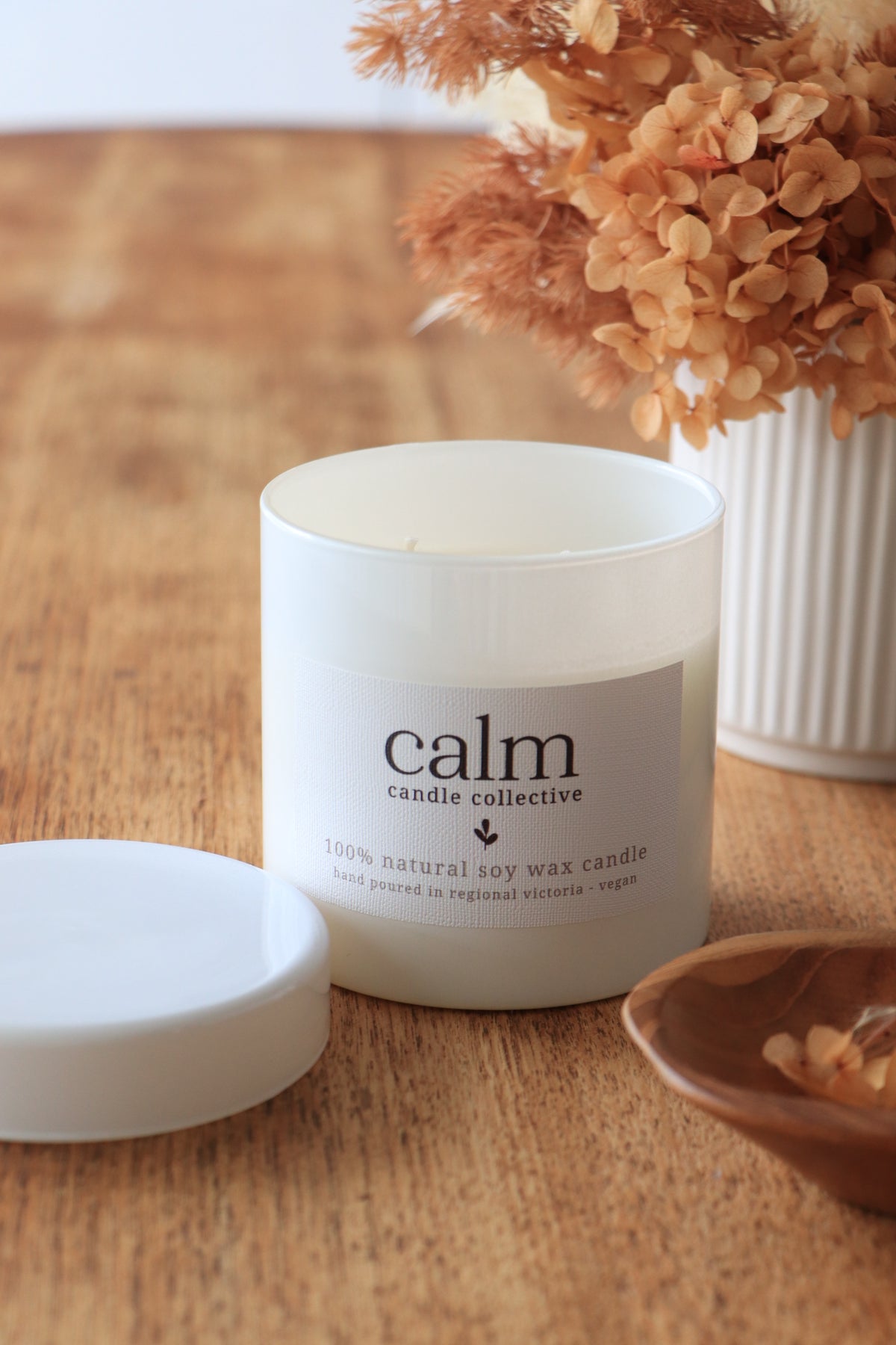 calm candle white  ~ fragrance free ~ cotton wick